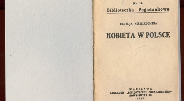  Cecylia Niewiadomska "Kobieta w Polsce"  (strona tytułowa)  