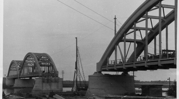  Most na Pilicy pod Białobrzegami w trakcie odbudowy  