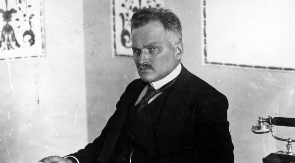  Antoni Ponikowski, fotografia portretowa (fot. Saryusz Wolski)  