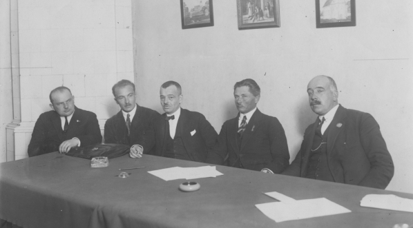  Zjazd Związku Kolonizacji Rolniczych Ziem Wschodnich w nierozpoznanej miejscowości.  (grudzień 1925 r.)  