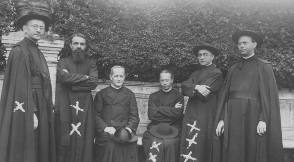  Grupa polskich OO. Jezuitów w Rzymie. (1931 r.)  
