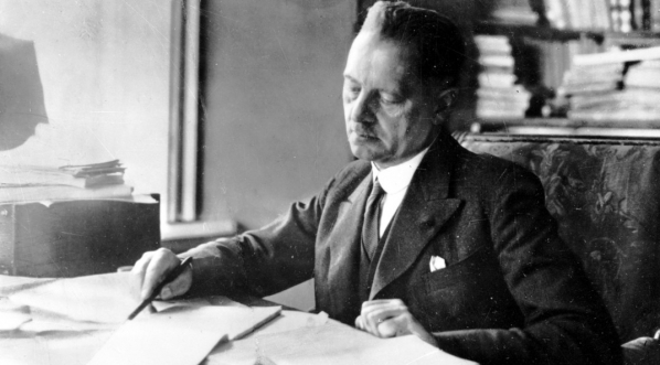  Generał Władysław Sikorski (maj 1932 r.)  