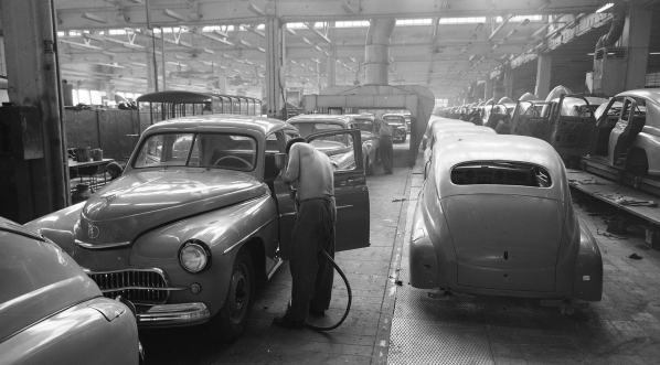  Fabryka Samochodów Osobowych na Żeraniu w Warszawie.  