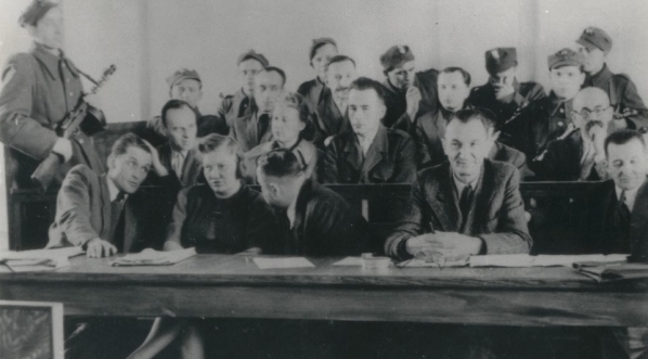  Proces Witolda Pileckiego, zakończony wyrokiem śmierci.  