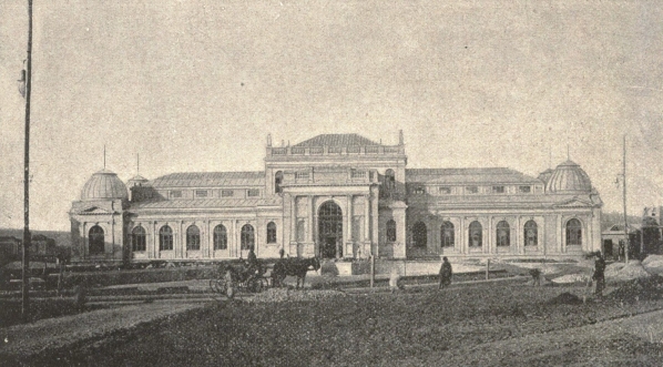  "Pawilon sztuki na wystawie lwowskiej."  