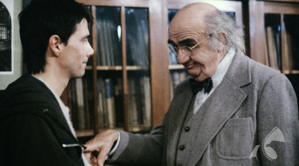  Lothaire Bluteau i Aleksander Bardini w filmie Krzysztofa Zanussiego "Dotknięcie ręki" z 1992 roku.  