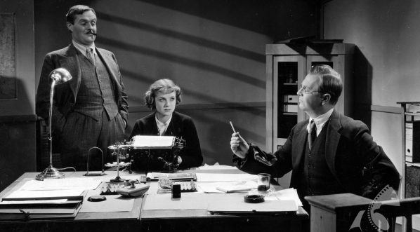  Scena z filmu Aleksandra Martena "O czym marzą kobiety" z 1937 roku.  