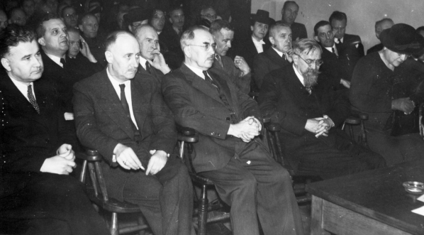  Obchody Święta Ludowego w Londynie w czerwcu 1943 roku.  