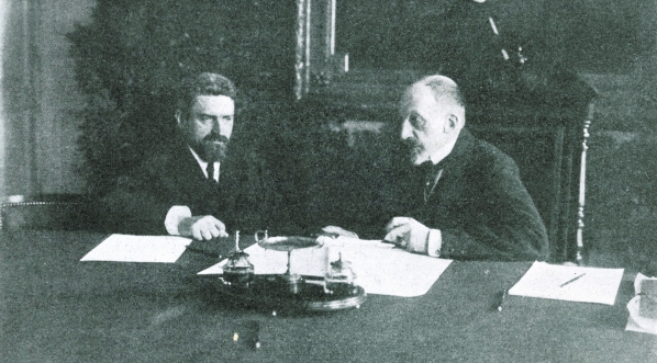  Wacław Niemojowski  i Józef Mikułowski-Pomorski.  