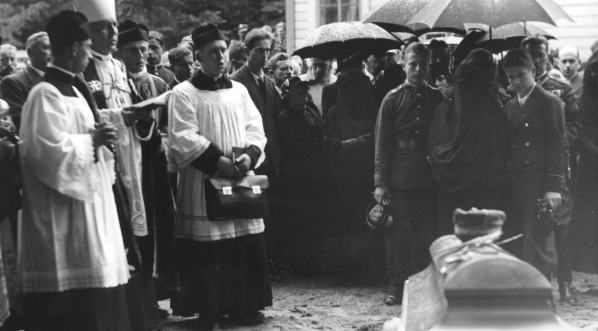  Pogrzeb gen. bryg. Juliana Stachiewicza w Warszawie we wrześniu 1934 roku. (7)  