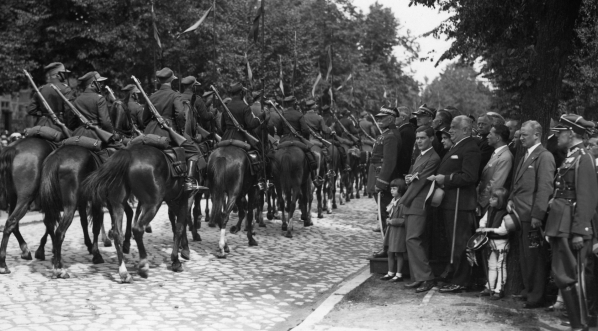  Odsłonięcie pomnika Marszałka Józefa Piłsudskiego w Bydgoszczy w sierpniu 1931 r. (3)  