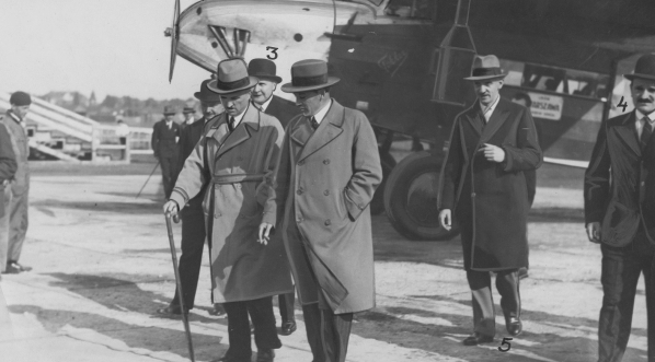  Powrót do Warszawy premiera RP Janusza Jędrzejewicza z wizyty oficjalnej Rumunii 8.07.1933 r.  