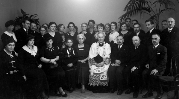  Uroczystość otwarcia Domu Urzędniczek Pocztowych przy ulicy Syrokomli 19 w Krakowie w październiku 1934 r.  