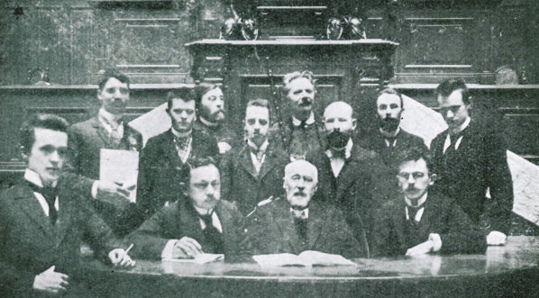  Biuro stenograficzne Sejmu lwowskiego z r. 1896.  