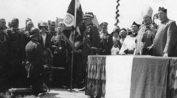  Święto 70 pułku piechoty w Pleszewie w sierpniu 1930 roku.  