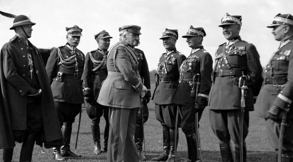  Święto Kawalerii w Krakowie z okazji 250 rocznicy Odsieczy Wiedeńskiej  w październiku 1933 roku.  