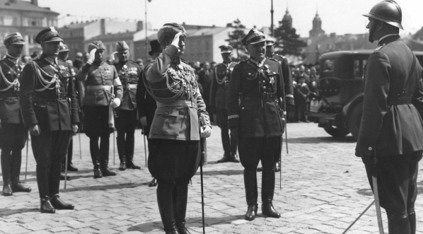  Wizyta Szefa Sztabu Generalnego armii fińskiej płk. Walleniusa w Polsce w maju 1930 roku.  