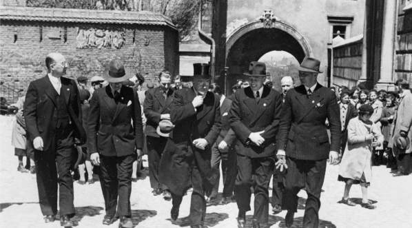  Wizyta gauleitera gdańskiego Alberta Forstera w Krakowie w maju 1938 r.  