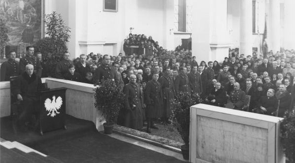  Konsekracja kościoła pw. Matki Bożej Częstochowskiej w Warszawie w listopadzie 1933 roku.  