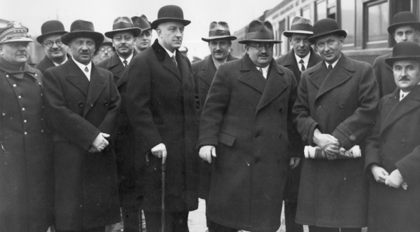  Powrót ministra rolnictwa Bronisława Nakoniecznikow-Klukowskiego po złożeniu wizyty na Węgrzech 26.03.1934 r.  