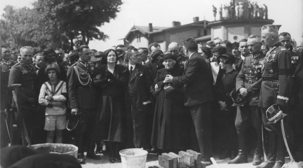  Pogrzeb gen. Gustawa Orlicza-Dreszera w Gdyni w lipcu 1936 roku.  