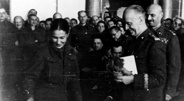  Wizyta Naczelnego Wodza gen. Władysława Sikorskiego w Armii Polskiej w ZSRR, Buzułuk 1942 r.  