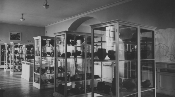  Muzeum Archeologiczne Centralne Państwowe im. Erazma Majewskiego w Warszawie.  