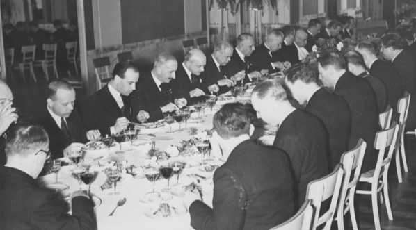  Otwarcie wystawy sztuki węgierskiej w Zachęcie w Warszawie, 22.04.1939 r.  