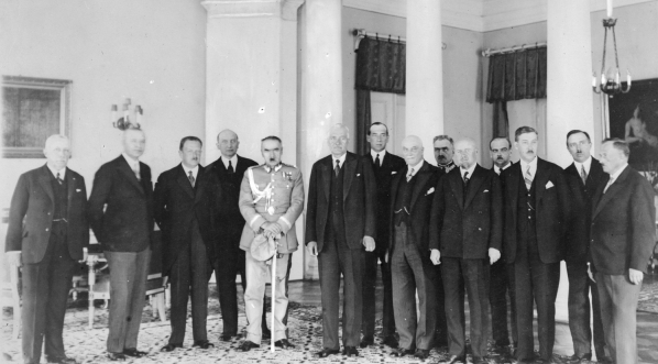  Powołanie drugiego rządu Józefa Piłsudskiego, Warszaw 25.08.1930 r.  