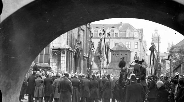  Uroczystości pogrzebowe artysty malarza Jacka Malczewskiego w Krakowie, październik 1929 roku.  