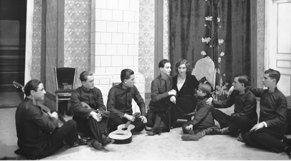 Przedstawienie „Panna Maliczewska” Gabrieli Zapolskiej w Teatrze Miejskim im. Juliusza Słowackiego w Krakowie w lutym 1932 roku.  