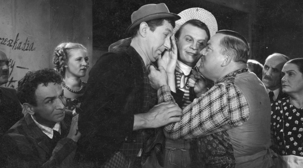  Film "Trójka hultajska" z 1937 roku.  