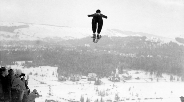  Międzynarodowe Zawody Narciarskie o Mistrzostwo Polski w Zakopanem w lutym 1933 roku.  