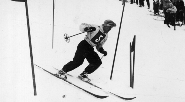  Narciarskie Mistrzostwa Polski w Zjeździe i w Slalomie rozgrywane w Tatrach w marcu 1937 roku.  