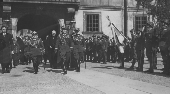  Uroczystości ku czci ks. Piotra Skargi w Warszawie we wrześniu 1936 roku.  