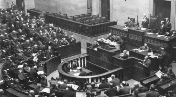  Posiedzenie Sejmu w 1928 roku.  