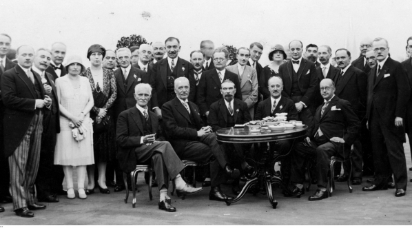  Wizyta francuskich parlamentarzystów w Polsce ma przełomie sierpnia i września 1929 roku.  