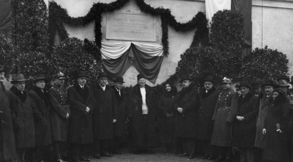  Domek letni w Łazienkach Królewskich w Warszawie,  w którym mieszkał Gabriel Narutowicz, 16.12.1932 r. .  