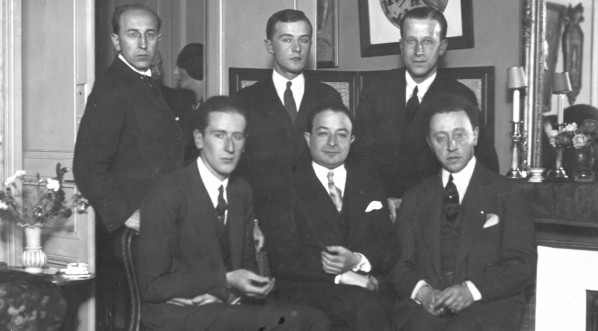  Stowarzyszenie Młodych Muzyków Polskich w Paryżu.  