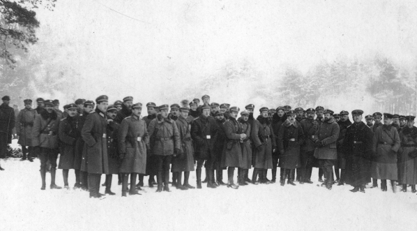  Inspekcja wojsk I Brygady Legionów Polskich przeprowadzana przez generała Felixa von Bartha i pułkownika Stanisława Szeptyckiego w Zambrowie 13.01.1917 r.  
