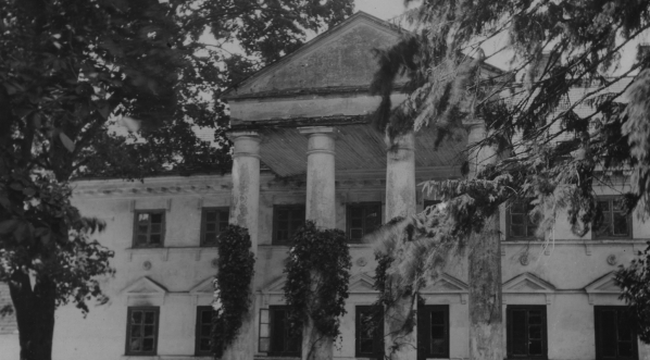  Dwór Marii Rodziewiczówny w Hruszowej.  