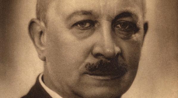  Kornel Makuszyński.  