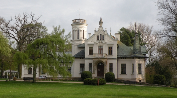  Pałacyk Henryka Sienkiewicza w Oblęgorku.  