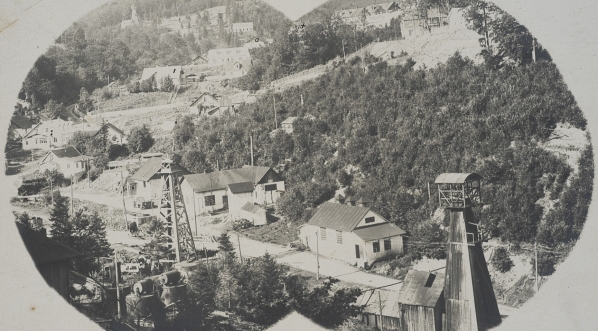  Bitków, kopalnia nafty.  