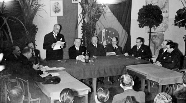  Inauguracyjne posiedzenie Polsko-Łacińsko-Amerykańskiej Izby Handlowej w Warszawie, 3.11.1937 r.  