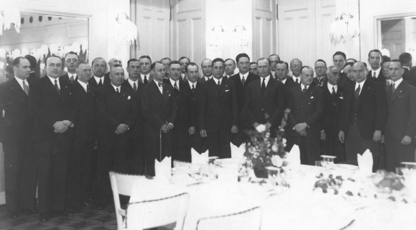  Otwarcie linii lotniczej Warszawa-Poznań-Berlin w 1934 roku.  