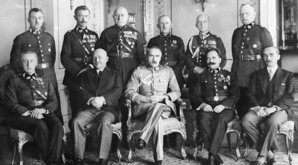  Wizyta członków nowego zarządu straży pożarnej u marszałka Józefa Piłsudskiego w Belwederze 20.11.1929 r.  