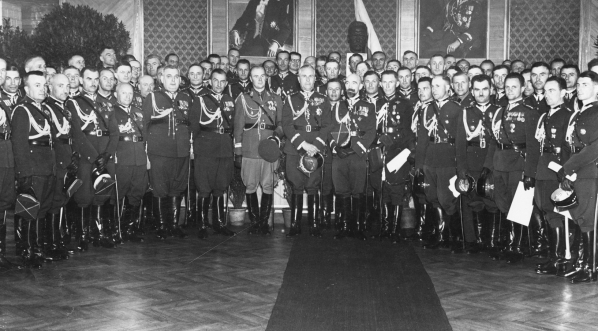  Promocja oficerów w Wyższej Szkole Wojennej w Warszawie w sierpniu 1938 roku.  