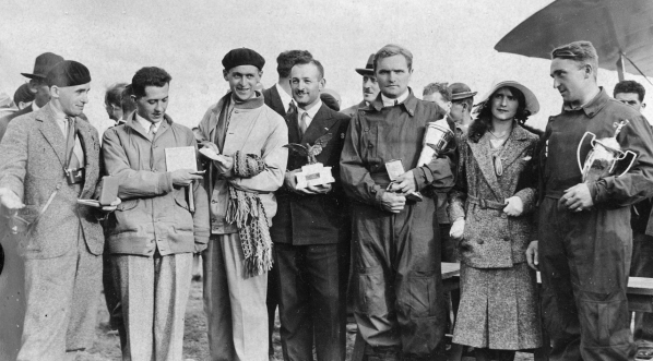  Jerzy Wędrychowski na Podhalańskim Zlocie Awionetek w Nowym Targu w 1931 roku.  