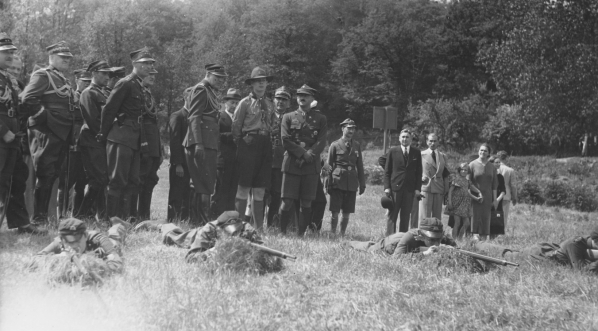  Wizyta oficjalna rumuńskiego następcy tronu księcia Michała w Polsce w maju 1937 roku.  